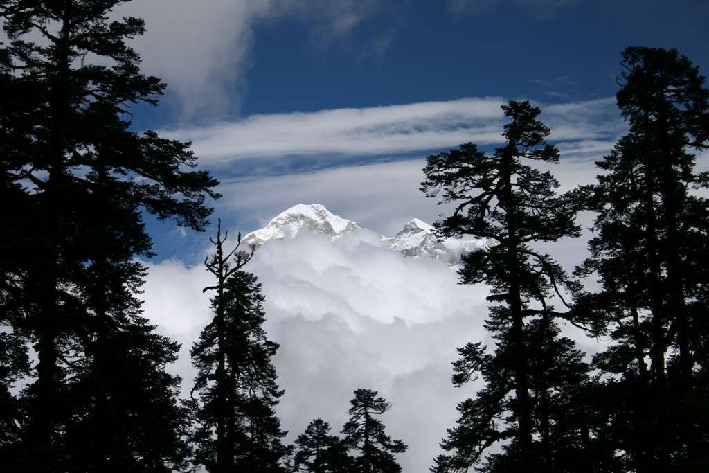 Gaurisnkar from Samling area, Lapchi Kang, Nepal