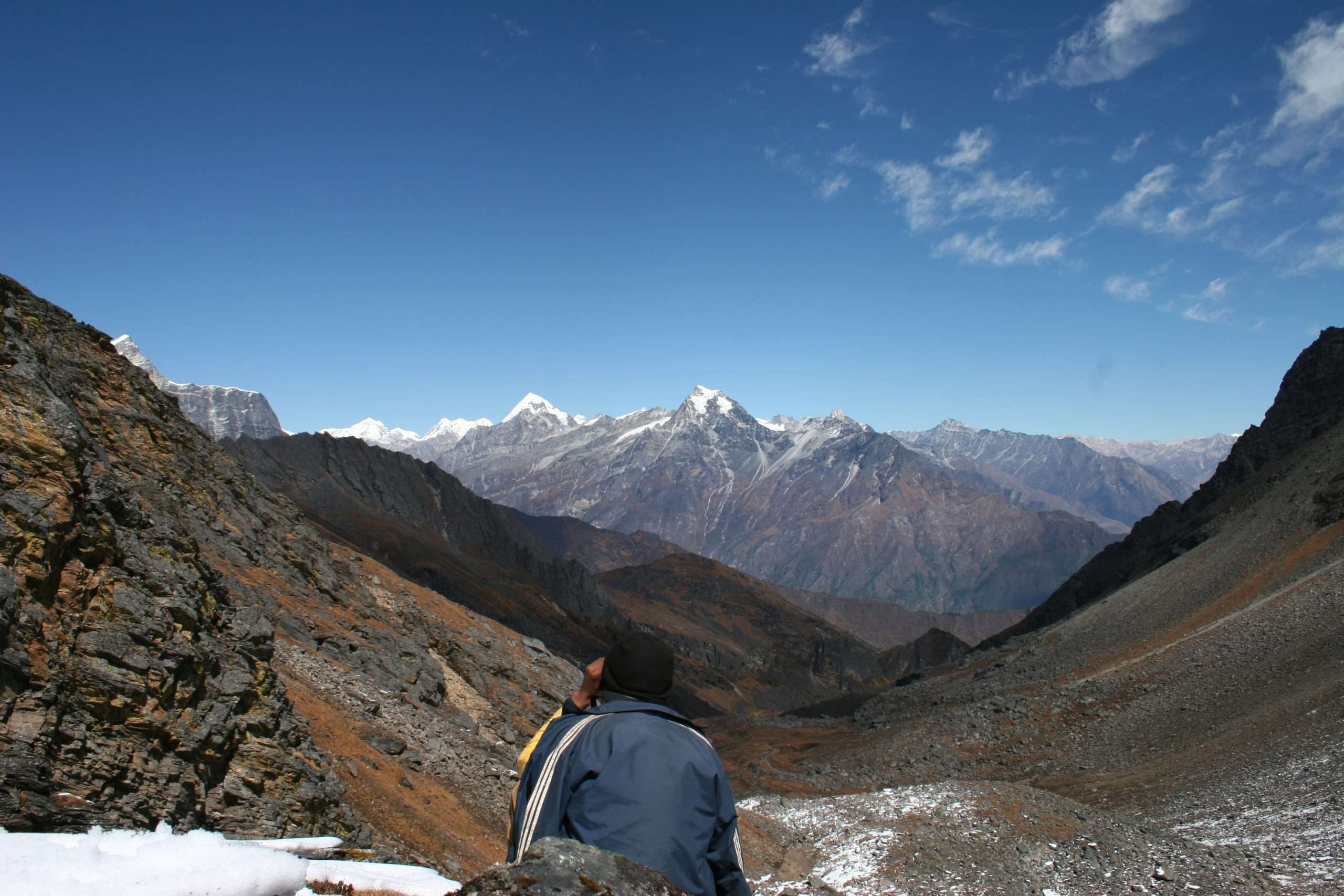 Lapchi Kang, Dawa looks into Tibet
